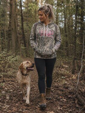 CABELA'S WOMENS HOODIE  (medium)